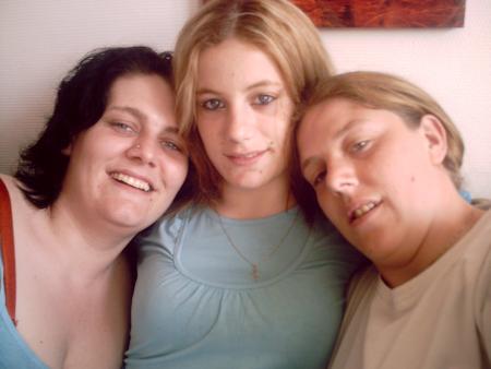 a trois
